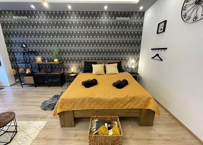 Andrea Studioapartman Belvarosaban Lägenhet *