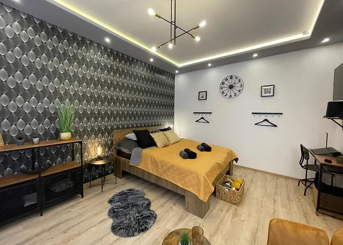 Andrea Studioapartman Belvarosaban Lägenhet *